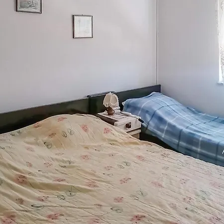 2 Bedroom In *