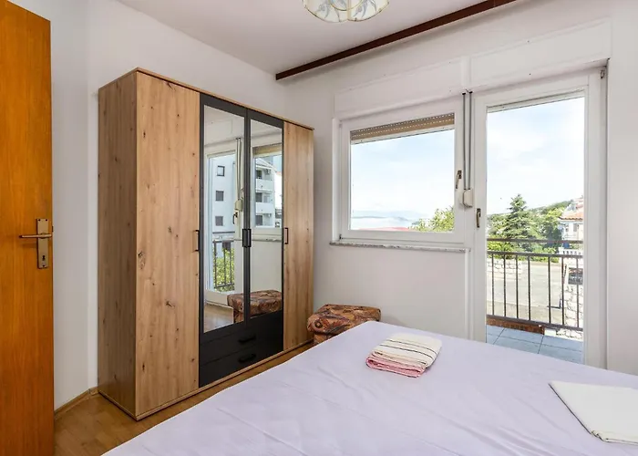 2 Bedroom In * Crikvenica